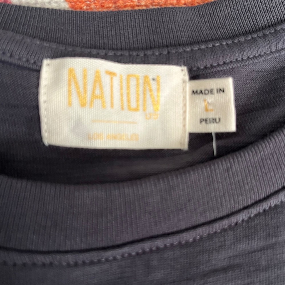 NWT Nation LTD Terrin Snap Tee Shadow Grey Gold Shoulder Buttons Large - Picture 5 of 6